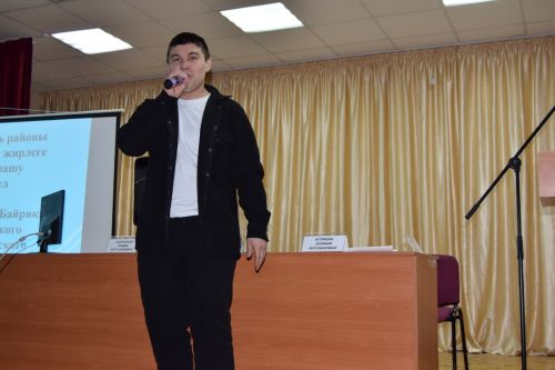 Авылларда халык җыены: Бәйрәкә-Тамакта яңа суүткәргеч сузылачак