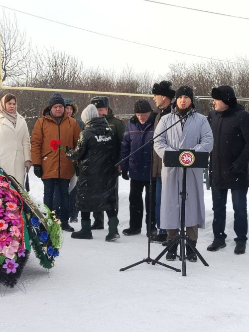 Простились с байрякинцем, погибшим на СВО - Ришатом Мукатдисовичем  Ганиевым