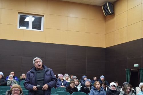 Ютазинцев беспокоят заброшенные дома и здания