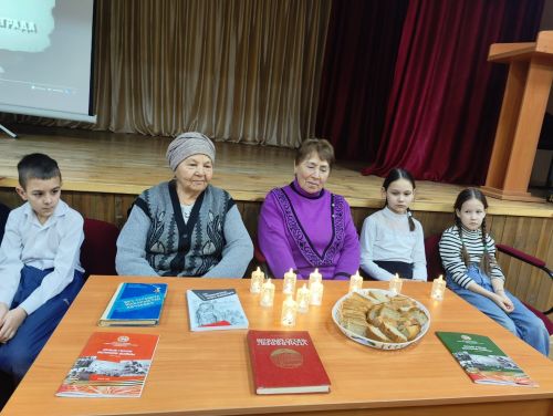 В день снятия блокады Ленинграда, дети узнали какой ценой доставляли хлеб по Дороге жизни