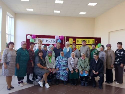 Праздник для достойных людей старшего поколения