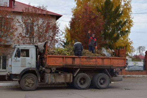 Уруссинцы совершили трудовой десант