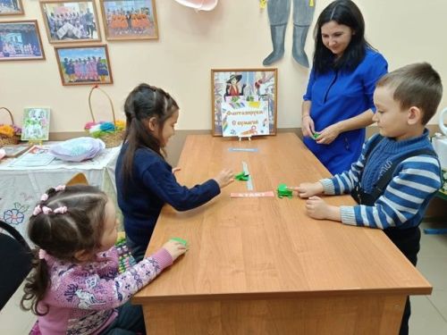 Весёлые старты лягушат