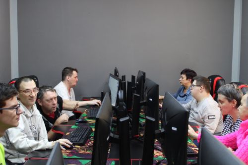 Как подростки с ОВЗ осваивают навыки работы с документами