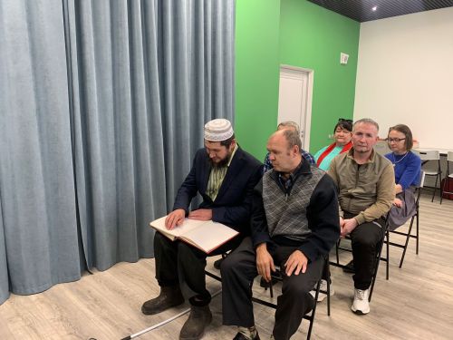 В Центральной библиотеке прошел информационный час «Прикоснись и узнаешь»