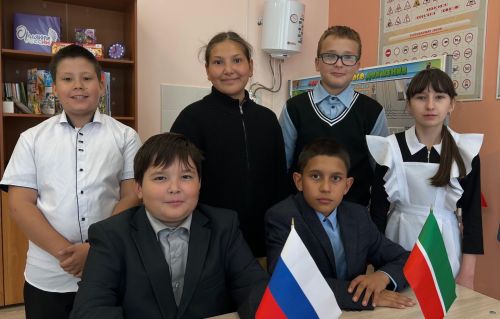 Сплоченность и креативность: ключ к успеху команды «Гении»