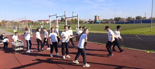 В Уруссинской школе №2 прошла акция «Здоровая пробежка»