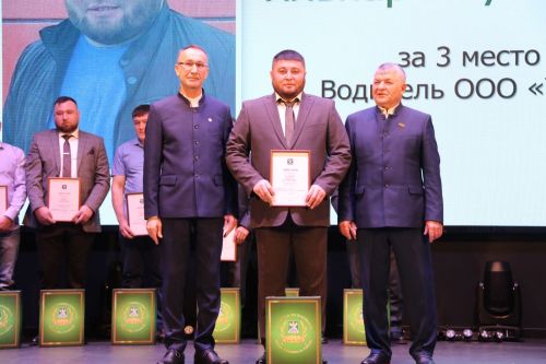 В Ютазинском районе слет передовиков являл собой содружество серпа и молота