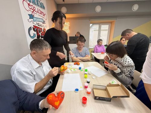 Сегодня в «Атланте» поздравили матерей особенных детей