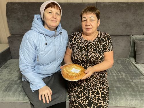 Только мама услышит