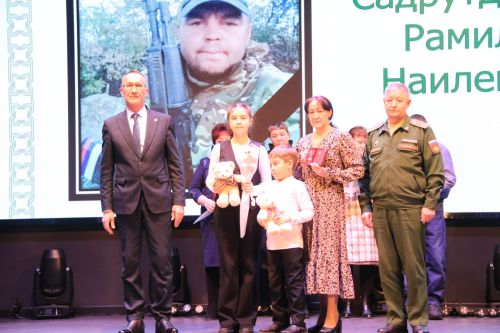 Награды нашли ютазинских героев