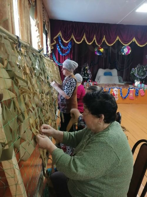 Сельский клуб стал центром помощи