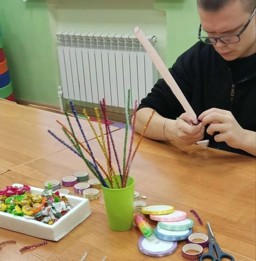 Сладкие шедевры: юные дизайнеры создают новогодние чудеса