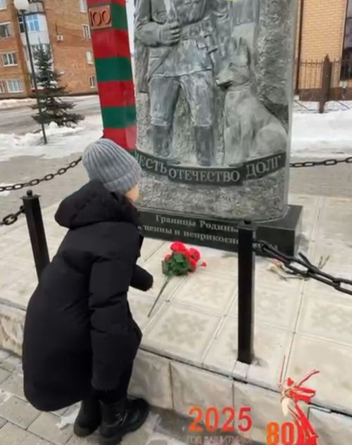Маленькая Амелия: голос памяти и гордости за героев родной страны»