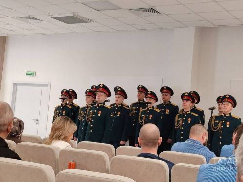 Военный оркестр из Санкт-Петербурга выступил перед бойцами СВО в казанском госпитале