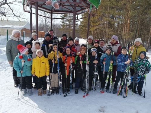 Лыжная прогулка для младших школьников: активный отдых от Байрякинской школы