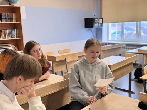 Деловая игра «От упадка к процветанию за 3 шага» в Уруссинской школе № 2