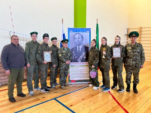 Военно-спортивное Первенство памяти Героя Советского Союза Фатиха Шарипова прошло в Уруссинской школе №3