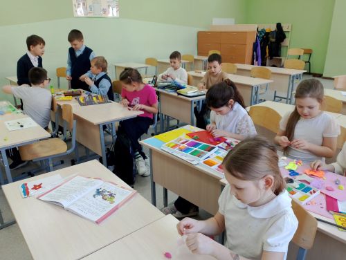 Детские сердца — фронту: творчество как оберег