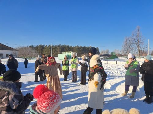 Широкая Масленица в Байрякинской школе: проводы зимы и встреча весны