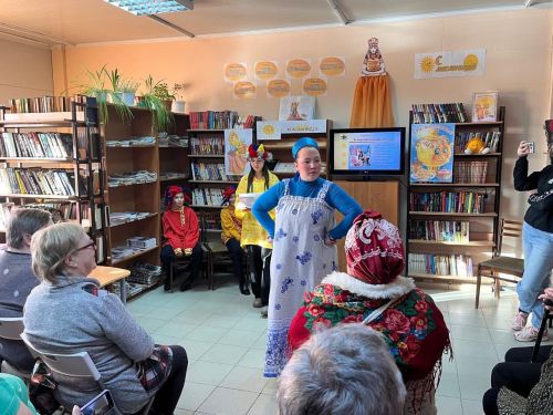 Волшебная Масленица в библиотеке: сказочное представление «В некотором царстве...»