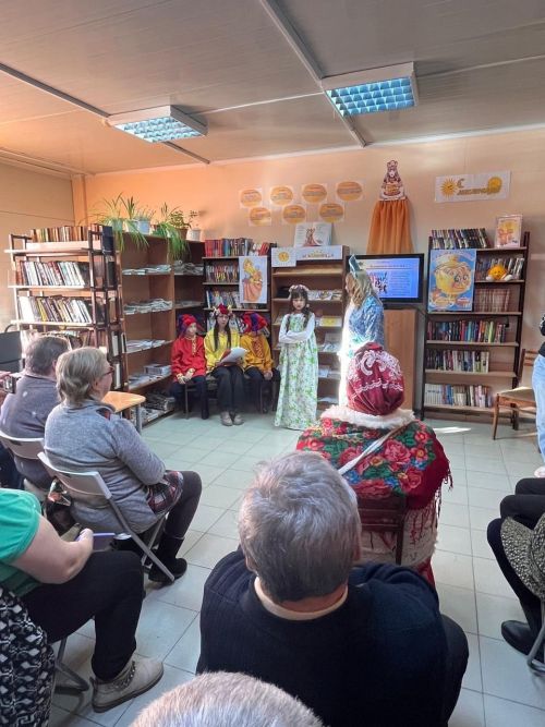 Волшебная Масленица в библиотеке: сказочное представление «В некотором царстве...»