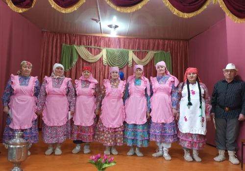 Музыкальная программа - «Весенний праздник — 8 Марта»