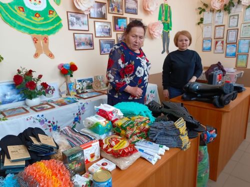 Доставка гуманитарной помощи землякам контрактникам в Луганске