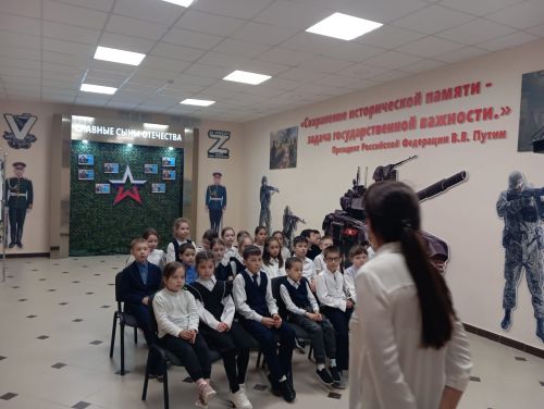 Экскурсия в музей: дети узнают о подвигах защитников Родины