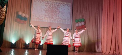 «Праздник танца» объединил поколения на сцене Ютазинского СДК