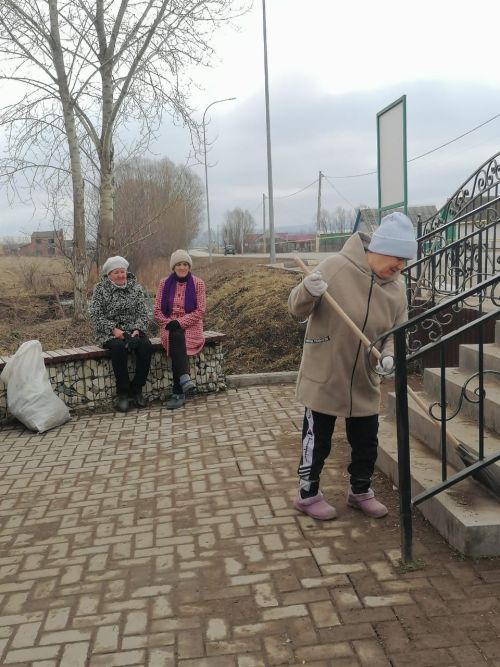 В Старых Уруссу стартовала экологическая акция по благоустройству родника «Исмагыйль»