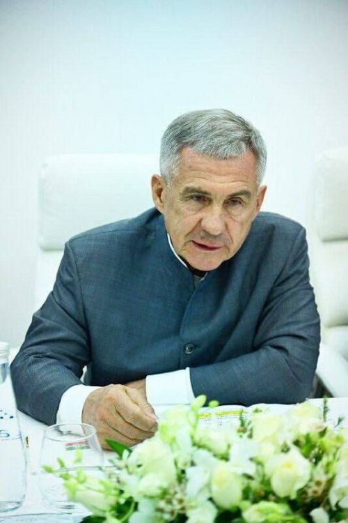Минниханов обсуждает сотрудничество с AAOIFI
