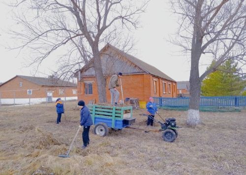 Жители села Кряш-Буляк объединились в акции «Чистое село»