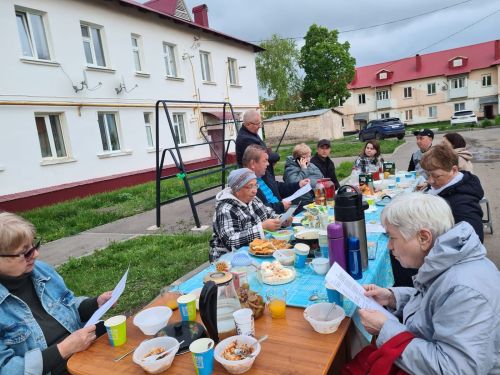 Как праздник двора укрепил соседские связи на Славянской улице