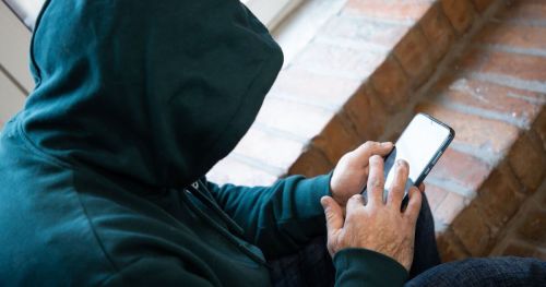 Татарстанцев предупредили о новых мошеннических схемах в майские праздники