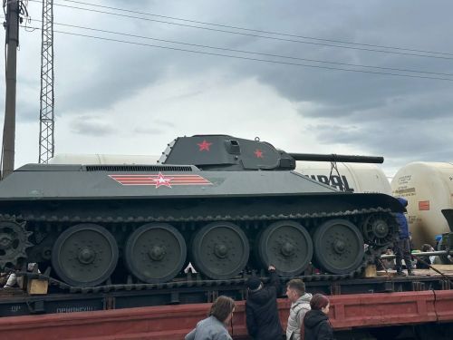 Уруссу встретил «Поезд Победы»