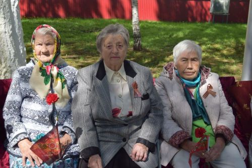 Завод не производит мечи, кует щиты