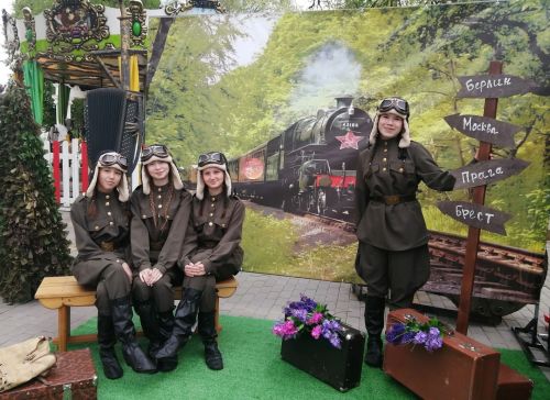 В Доме культуры открылась фотозона «Память военных лет» в честь Дня Победы