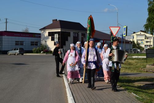 Ай, рахмат - как укрепление взаимоотношений и корней