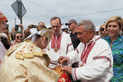 Рустам Минниханов на фестивале Валда шинясь