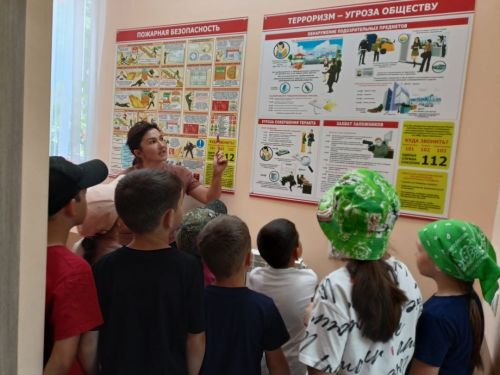 «Мы против террора»: Байрякинский СДК провел важную акцию