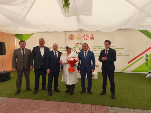 Фавзия Баязитова из Ютазинского района одержала победу в республиканском конкурсе