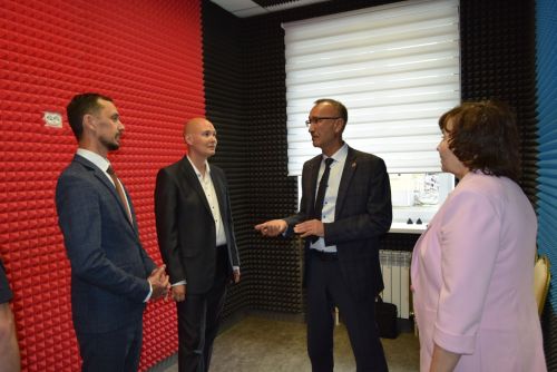 Уруссу: обновленная школа искусств распахнула свои двери