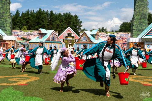 Сабантуй в Казани: праздник единства