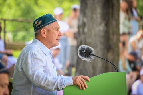Рустам Минниханов: «Сабантуй - это единство традиций и дух созидания»