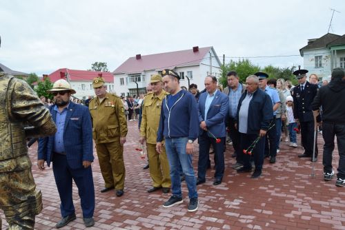 В Уруссу отметили День ветеранов боевых действий