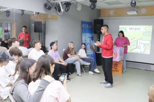 В «Атлант» прошла «Игра без слов» — незабываемый вечер эмоций и смеха!