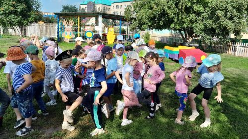 День дружбы в детском саду: праздник тепла, радости и доброты