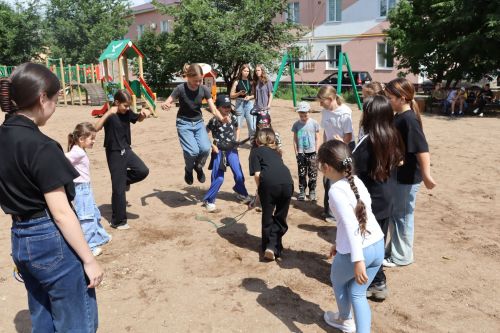 Лето в Татарстане: веселье на площадке