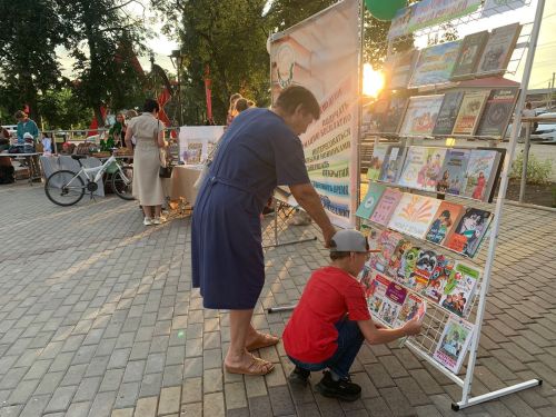 Выставка книг для детей и взрослых: найдите свою историю